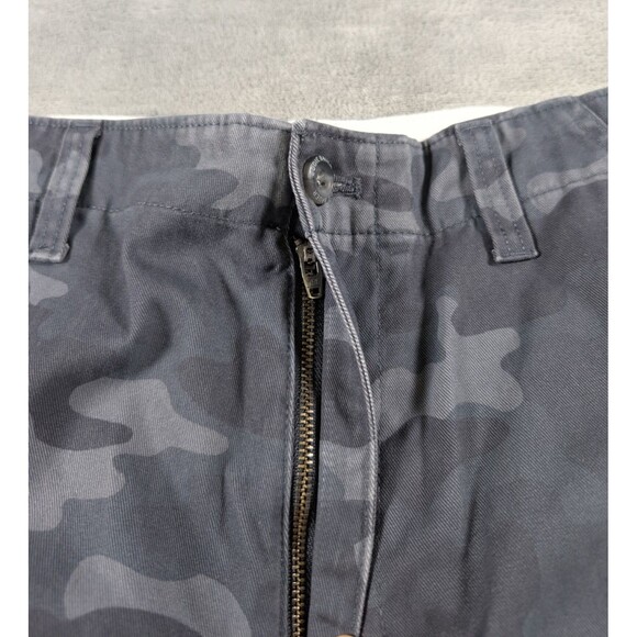 Eddie Bauer Camo Cargo Shorts Mens 33 Gray Bermuda Hiking Casual - Picture 5 of 12